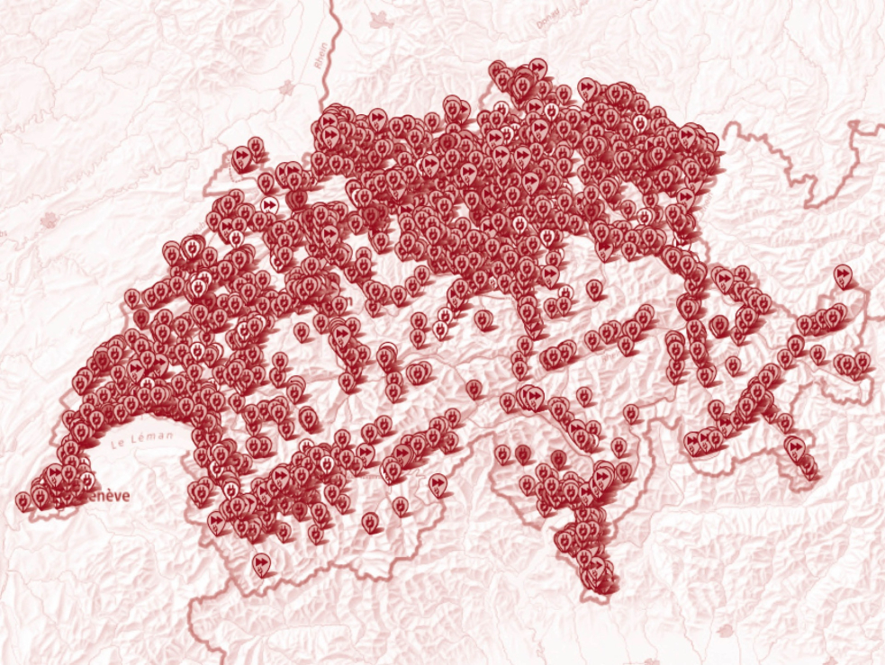 Grafik (Landeskarte), welche die Verteilung der Ladestationen in der Schweiz zeigt.